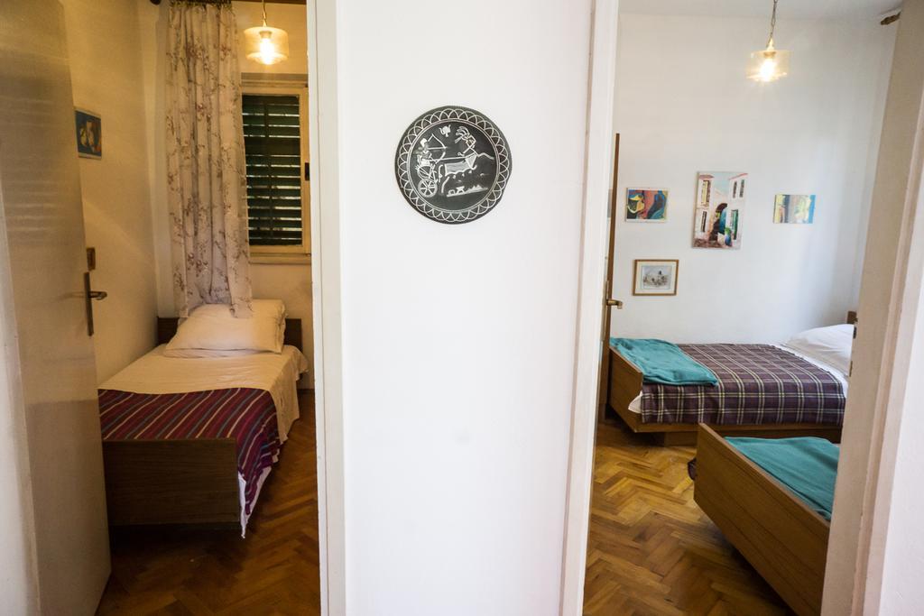 פרימוסטן Apartments Podatok 4 מראה חיצוני תמונה