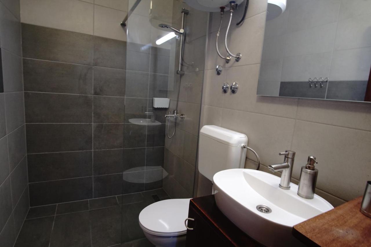 פרימוסטן Apartments Podatok 4 מראה חיצוני תמונה